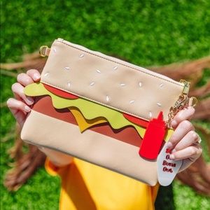 Hamburger Clutch